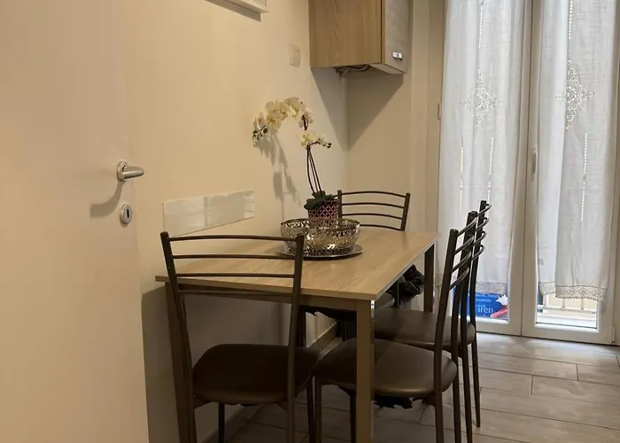 Le Tre Borghesi * بارما