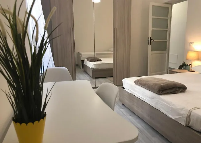 Le Tre Borghesi * بارما